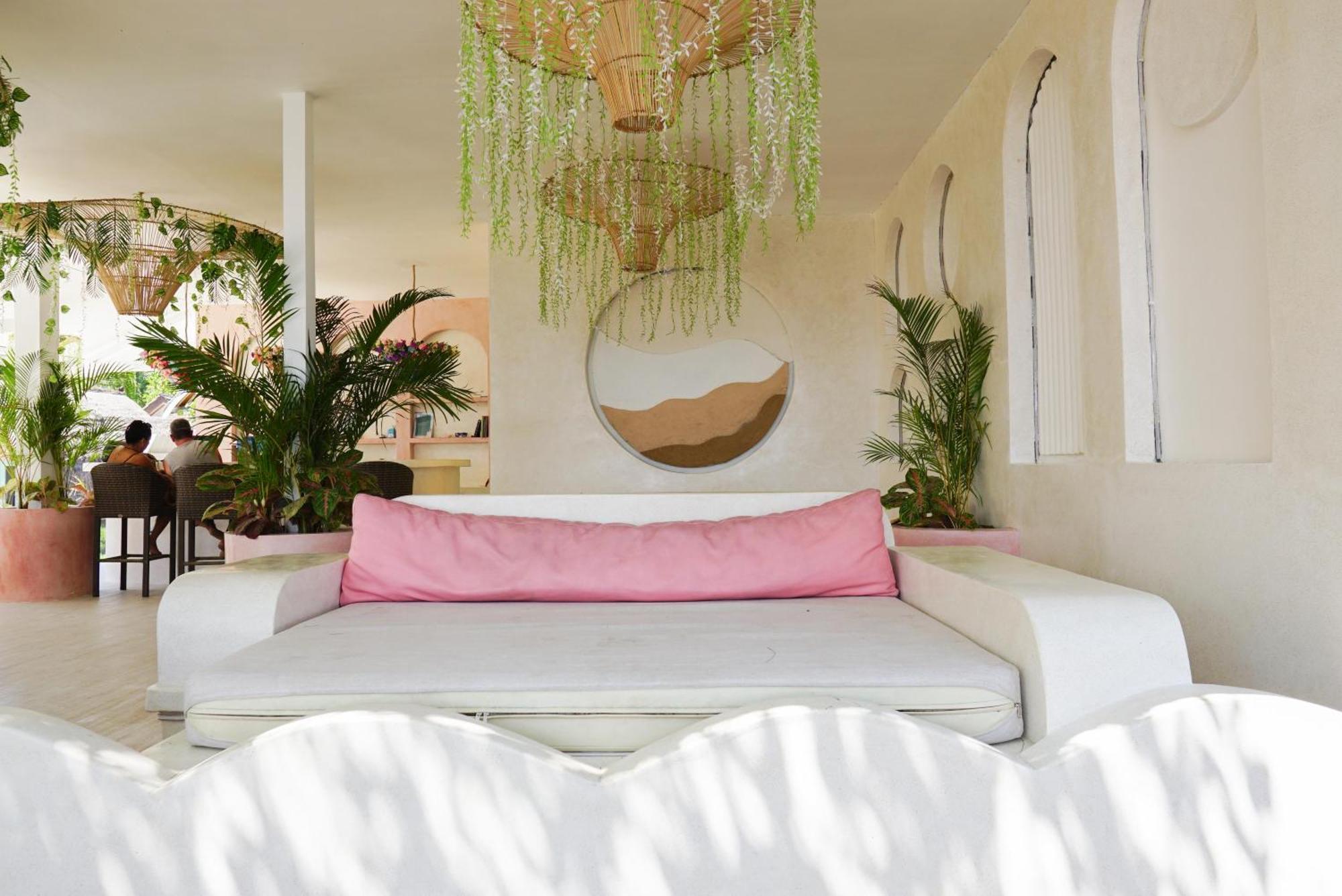 Playa Bonita Hotel & Beach Club Gili Air Extérieur photo